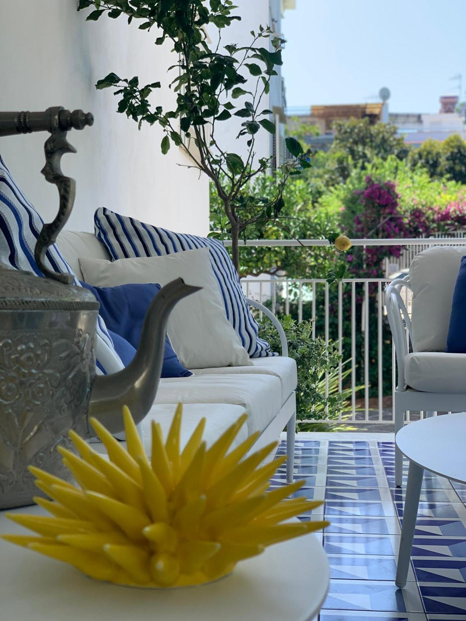 Villa Cettina Boutique Hotel Соренто Екстериор снимка